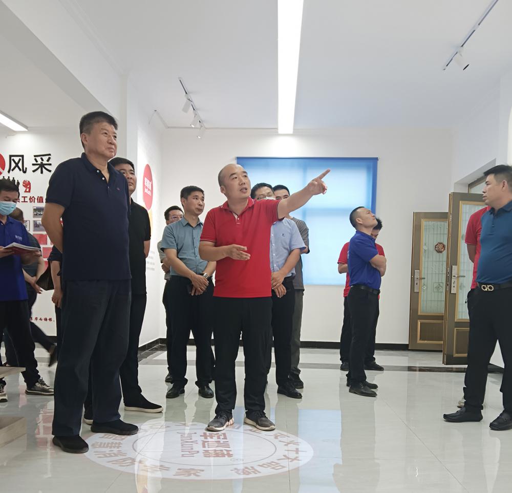 大空间智能灭火技术交流会在豪利777官网
召开